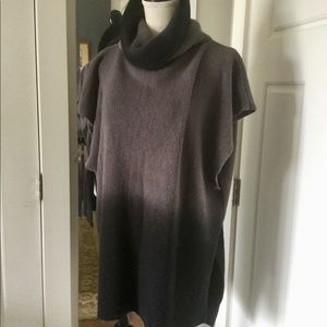 Tunic Sweater in grey and black